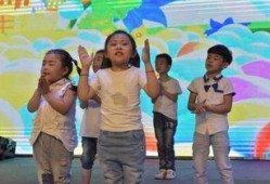 泡泡吧少年最新赛季爆料,新季揭秘，神秘英雄崛起，战火重燃！